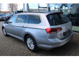 VW Passat bei Reisemobile.expert - Abbildung (4 / 15)