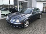 Jaguar S-Type bei Reisemobile.expert - Abbildung (2 / 11)