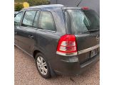 Opel Zafira bei Reisemobile.expert - Abbildung (4 / 10)