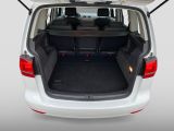 VW Touran bei Reisemobile.expert - Abbildung (12 / 15)