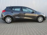 Kia Ceed bei Reisemobile.expert - Abbildung (6 / 15)