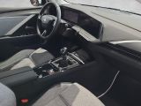 Opel Astra bei Reisemobile.expert - Abbildung (11 / 15)