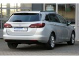 Opel Astra bei Reisemobile.expert - Abbildung (4 / 15)