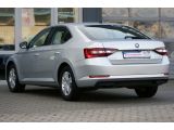 Skoda Superb bei Reisemobile.expert - Abbildung (3 / 15)