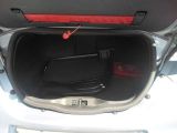 VW New Beetle bei Reisemobile.expert - Abbildung (14 / 15)