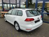 VW Golf bei Reisemobile.expert - Abbildung (3 / 15) VW Golf bei Reisemobile.expert - Abbildung (3 / 15)