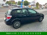 Opel Astra bei Reisemobile.expert - Abbildung (2 / 15)