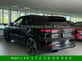 Porsche Cayenne bei Reisemobile.expert - Abbildung (2 / 15)