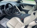 Jaguar F-Type bei Reisemobile.expert - Abbildung (2 / 15) Jaguar F-Type bei Reisemobile.expert - Abbildung (2 / 15)