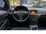 Opel Astra bei Reisemobile.expert - Abbildung (8 / 15)