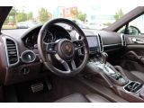 Porsche Cayenne bei Reisemobile.expert - Abbildung (13 / 15)
