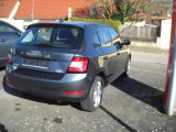 Skoda Fabia bei Reisemobile.expert - Abbildung (4 / 9)