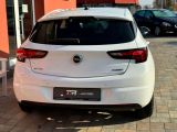 Opel Astra bei Reisemobile.expert - Abbildung (6 / 15)