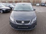 Seat Alhambra bei Reisemobile.expert - Abbildung (2 / 15)