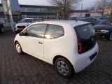 VW Up bei Reisemobile.expert - Abbildung (7 / 15)
