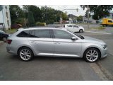 Skoda Superb bei Reisemobile.expert - Abbildung (5 / 15)