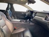 Volvo V60 bei Reisemobile.expert - Abbildung (12 / 15) Volvo V60 bei Reisemobile.expert - Abbildung (12 / 15)