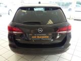 Opel Astra bei Reisemobile.expert - Abbildung (7 / 15)