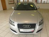 Audi A3 Sportback bei Reisemobile.expert - Abbildung (3 / 15)