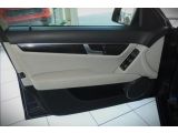Mercedes-Benz C-Klasse bei Reisemobile.expert - Abbildung (10 / 15)