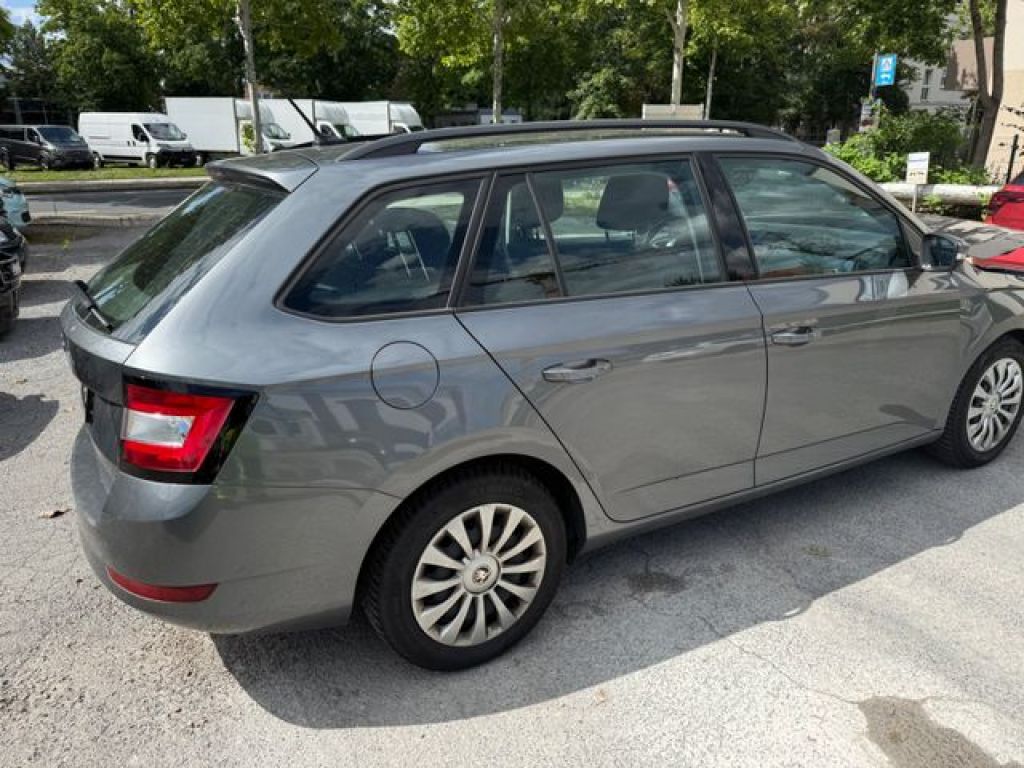 Skoda Fabia bei Reisemobile.expert - Hauptabbildung Skoda Fabia bei Reisemobile.expert - Hauptabbildung