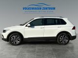 VW Tiguan bei Reisemobile.expert - Abbildung (2 / 15)