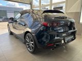 Mazda 3 bei Reisemobile.expert - Abbildung (3 / 15) Mazda 3 bei Reisemobile.expert - Abbildung (3 / 15)