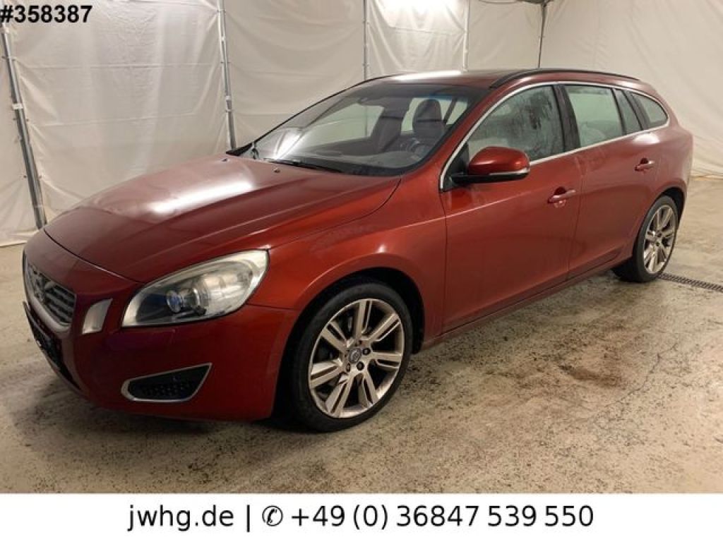 Volvo V60 bei Reisemobile.expert - Hauptabbildung Volvo V60 bei Reisemobile.expert - Hauptabbildung