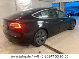 Tesla Model 3 bei Reisemobile.expert - Abbildung (5 / 15)