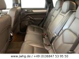 Porsche Cayenne bei Reisemobile.expert - Abbildung (12 / 15)