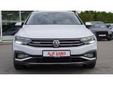 VW Passat bei Reisemobile.expert - Abbildung (3 / 15)