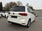 VW Touran bei Reisemobile.expert - Abbildung (6 / 15) VW Touran bei Reisemobile.expert - Abbildung (6 / 15)