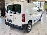 Opel Combo bei Reisemobile.expert - Abbildung (5 / 15)