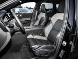 Volvo XC60 bei Reisemobile.expert - Abbildung (7 / 9) Volvo XC60 bei Reisemobile.expert - Abbildung (7 / 9)