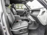 Land Rover Defender bei Reisemobile.expert - Abbildung (3 / 15)