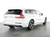 Volvo V60 bei Reisemobile.expert - Abbildung (2 / 15)