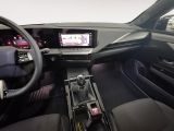 Opel Astra bei Reisemobile.expert - Abbildung (13 / 15) Opel Astra bei Reisemobile.expert - Abbildung (13 / 15)