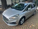 Ford S-Max bei Reisemobile.expert - Abbildung (4 / 15) Ford S-Max bei Reisemobile.expert - Abbildung (4 / 15)