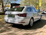 Skoda Superb bei Reisemobile.expert - Abbildung (8 / 15)