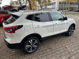 Nissan Qashqai bei Reisemobile.expert - Abbildung (8 / 15)