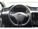 VW Passat bei Reisemobile.expert - Abbildung (12 / 15)