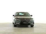 Skoda Superb bei Reisemobile.expert - Abbildung (6 / 15)