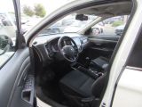 Mitsubishi Outlander bei Reisemobile.expert - Abbildung (4 / 10)