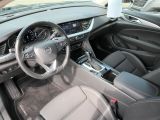 Opel Insignia bei Reisemobile.expert - Abbildung (8 / 15)