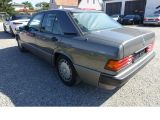 Mercedes-Benz 190 bei Reisemobile.expert - Abbildung (4 / 15)