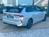 Opel Astra bei Reisemobile.expert - Abbildung (3 / 15) Opel Astra bei Reisemobile.expert - Abbildung (3 / 15)