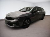 Opel Astra bei Reisemobile.expert - Abbildung (2 / 15) Opel Astra bei Reisemobile.expert - Abbildung (2 / 15)