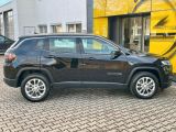 Jeep Compass bei Reisemobile.expert - Abbildung (8 / 15) Jeep Compass bei Reisemobile.expert - Abbildung (8 / 15)