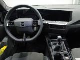 Opel Astra bei Reisemobile.expert - Abbildung (9 / 15) Opel Astra bei Reisemobile.expert - Abbildung (9 / 15)