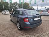 Skoda Fabia bei Reisemobile.expert - Abbildung (10 / 15)